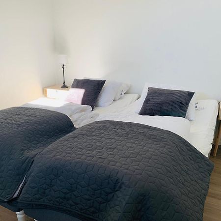 Vila Le Coq Heureux Vånga Exteriér fotografie